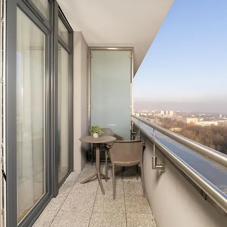 Stylish Beige With One Bedroom And Parking In By Renters * Poznań